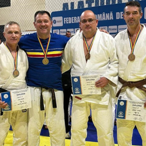 Campionatul Național de Judo pentru Veterani s-a desfășurat la Sighișoara