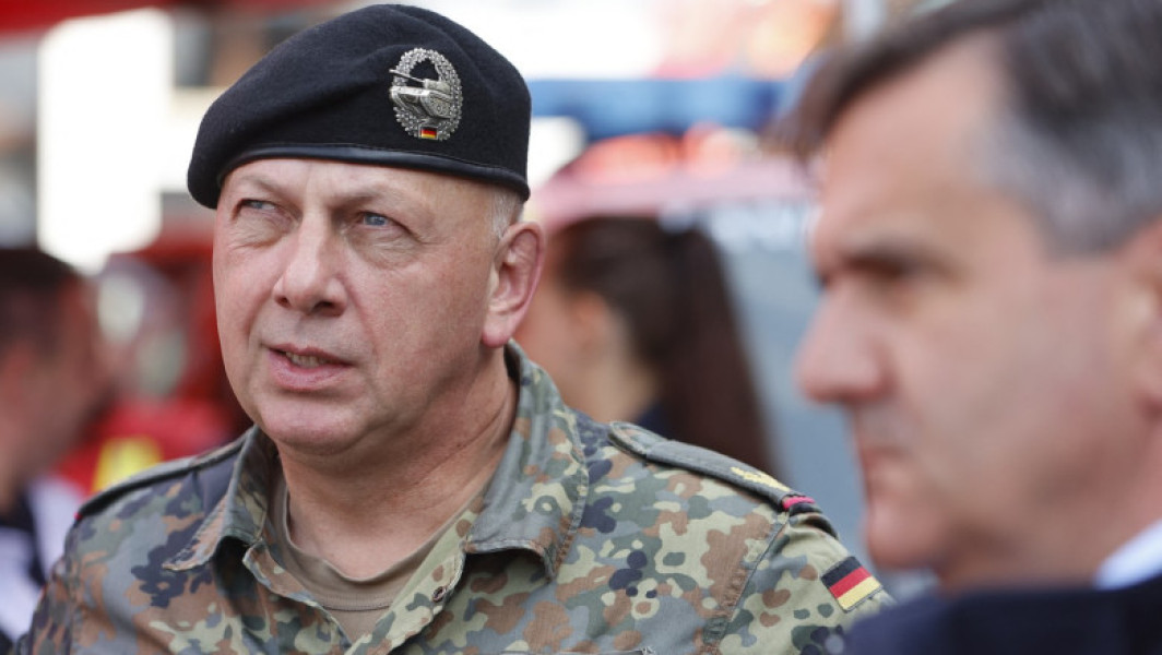 Germania ia în considerare introducerea serviciului militar obligatoriu pe termen lung