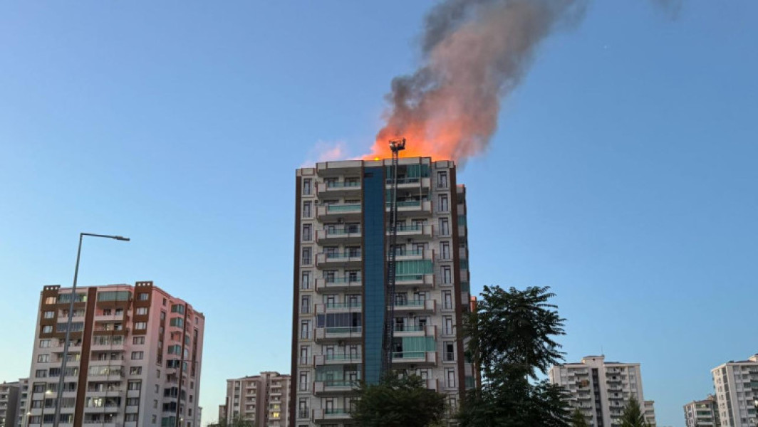 Doi copii și un adult și-au pierdut viața într-un incendiu la Diyarbakir, sud-estul Turciei