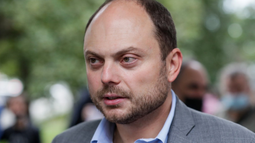 Opoziția exilată din Rusia discută în secret cu oficialii ucraineni