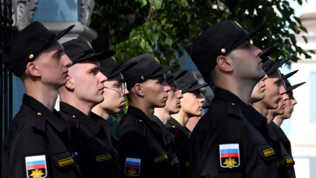Europa poate să susțină rezistența Ucrainei împotriva Rusiei chiar dacă Statele Unite vor decide să înceteze sprijinul militar către Kiev, a declarat vineri generalul maior Christian Freuding, responsabil cu coordonarea livrărilor de arme ale Germaniei. Potrivit digi24.ro, acesta avertizează că Rusia recrutează personal și produce muniții într-un ritm mult mai mare decât necesitățile războiului din Ucraina.