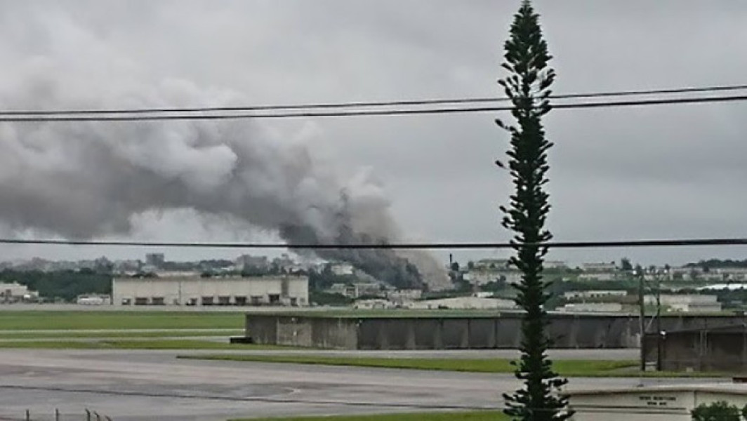 Explozie într-un hangar cu bombe vechi pe o bază militară americană în Okinawa, cel puțin patru persoane rănite