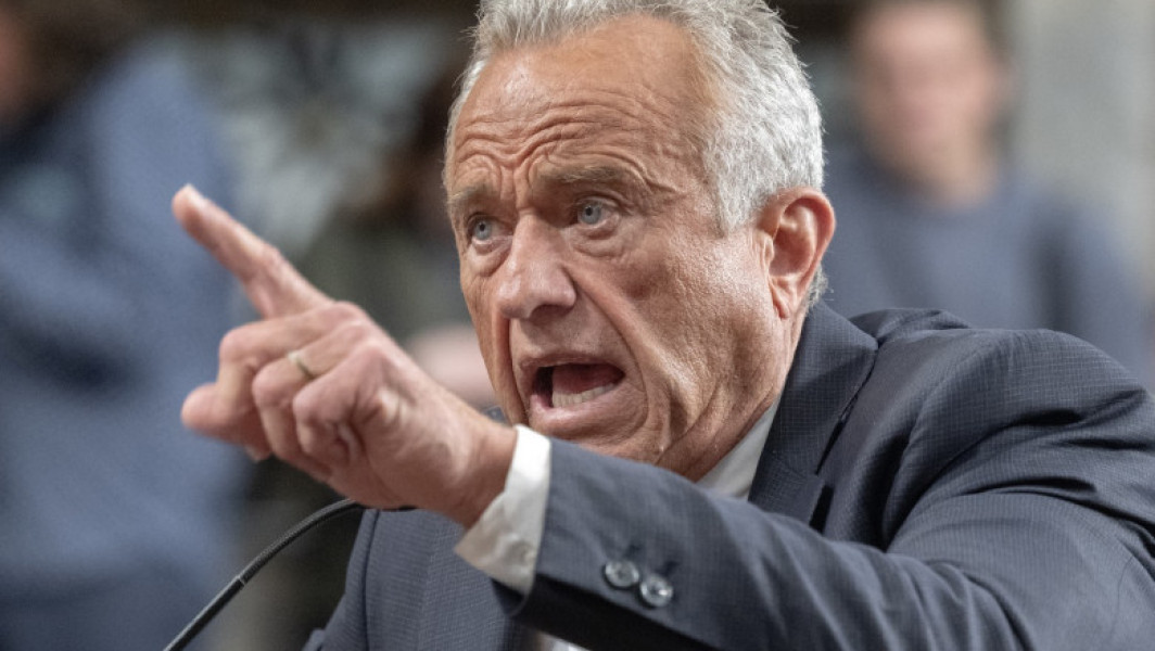 Robert Kennedy Jr. anunță concedierea a 17 experți din comitetul pentru vaccinuri