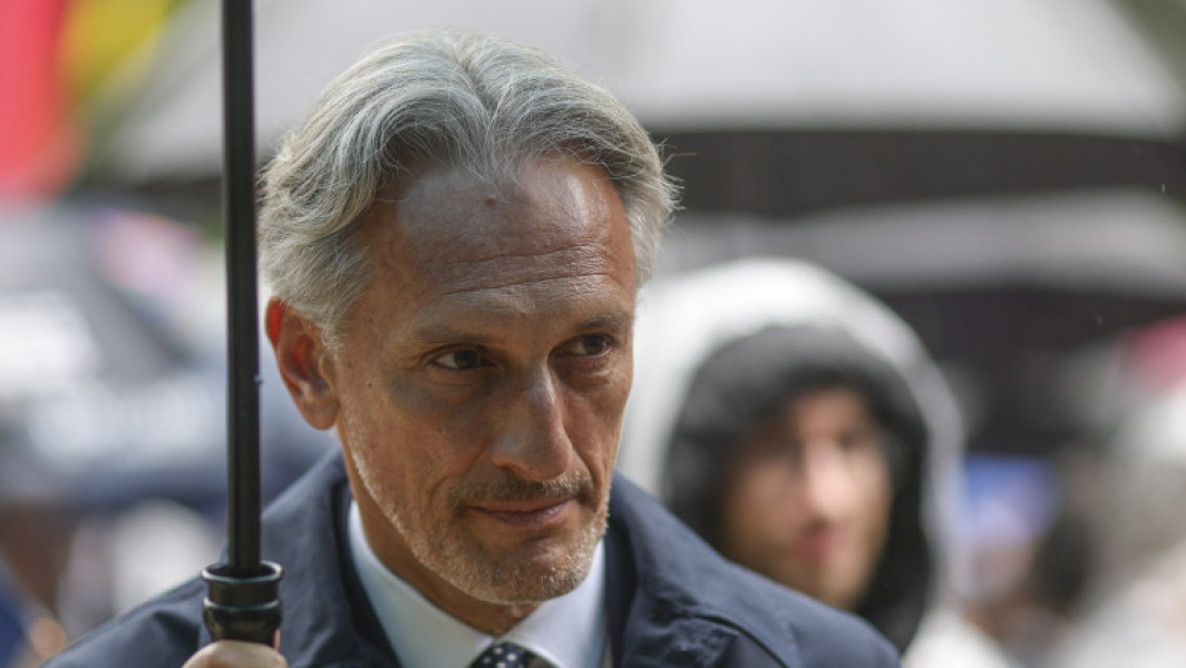 matei paun revine în atenție: dezvăluiri despre cariera și implicarea în politica lui Nicușor Dan
