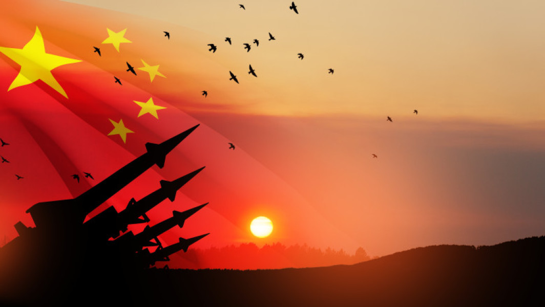China își accelerează stocul de arme nucleare, depășind orice altă țară, conform unui studiu recent
