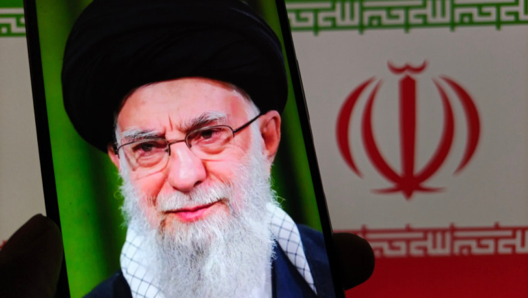 Trump anunță că știe unde se află ayatollahul Khamenei, dar nu va recurge la atacuri fatale