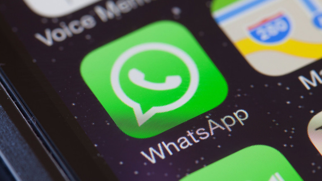 Meta nu va activa reclamele în WhatsApp pentru utilizatorii din Uniunea Europeană cel puțin până anul viitor