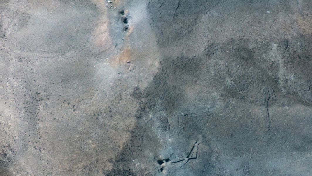 Galerie Foto Imagini din satelit atată impactul atacului american asupra instalației nucleare de la Fordo
