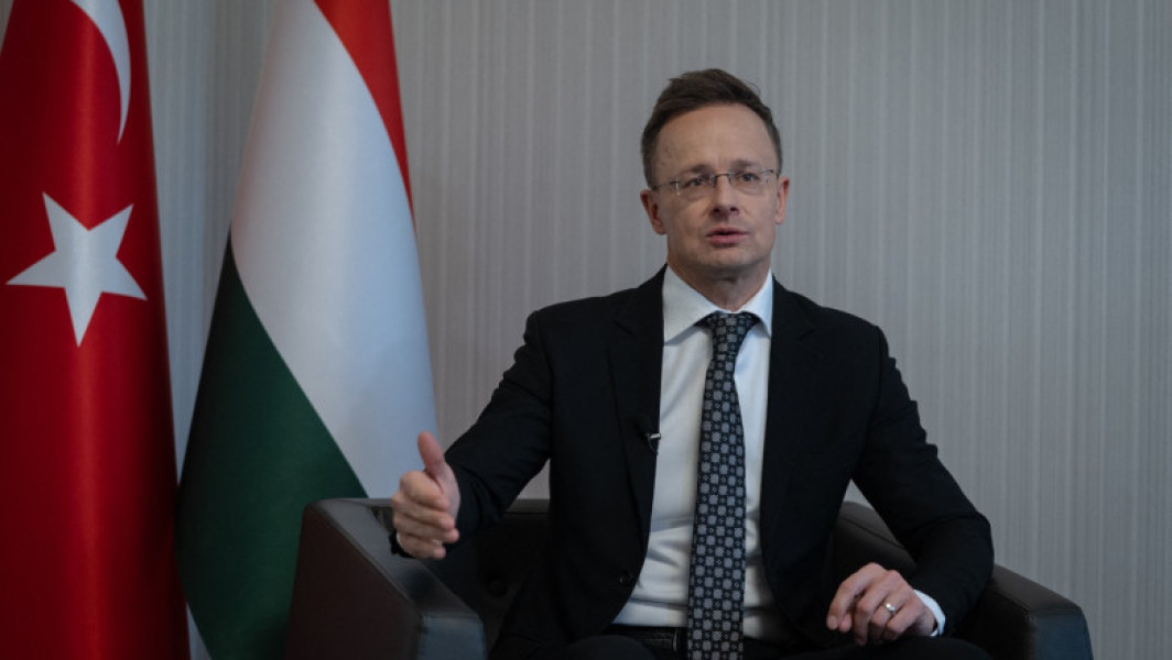 Mesaj de la Budapesta pentru Guvernul Bolojan: „Ungaria este şi mai interesată de o cooperare stabilă cu România”