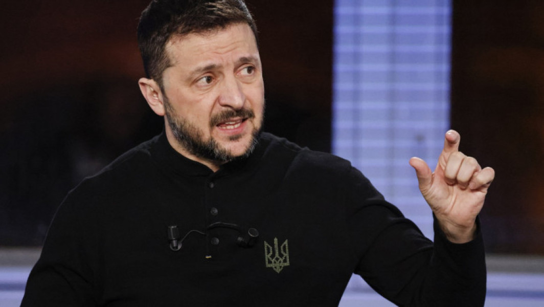 Armele ucrainene reprezintă peste 40% din arsenalul utilizat în apărarea împotriva Rusiei, afirmă Volodimir Zelenski
