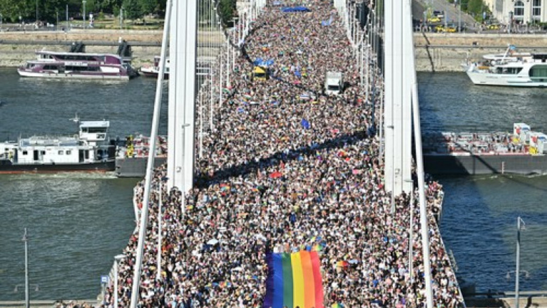 Nicu Ștefănuță, după participarea record la Pride în Budapesta: „O catastrofă pentru Viktor Orban și o lecție pentru cei de la noi”