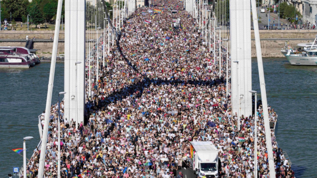 Analiză Cum a încetat Orban să mai fie temut și a început să fie ridiculizat. De ce Parada Pride s-a transformat într-un dezastru pentru el