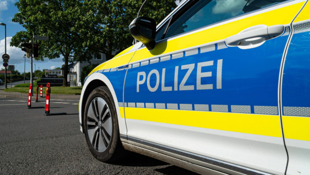 Accident grav în Germania. Un autobuz cu 55 de persoane s-a răsturnat pe autostradă: sunt cel puțin 20 de răniți