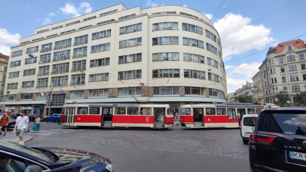 Pană masivă de curent în Republica Cehă. Mai multe linii de tren, metrou și tramvai au fost afectate