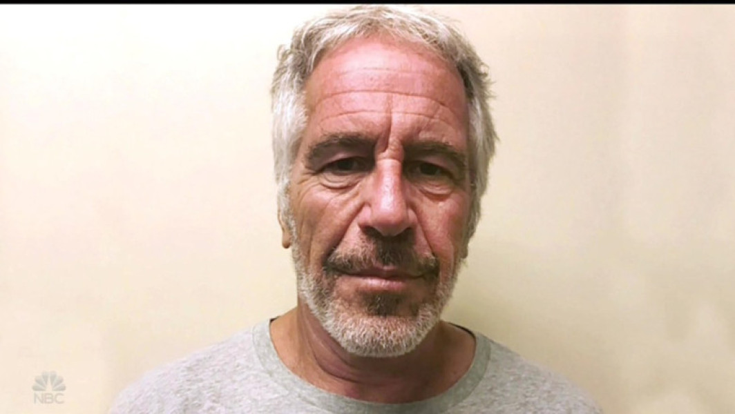 FBI și Departamentul Justiției au închis dosarul Epstein. Anchetatorii nu au dovezi că acesta șantaja persoane importante (Axios)
