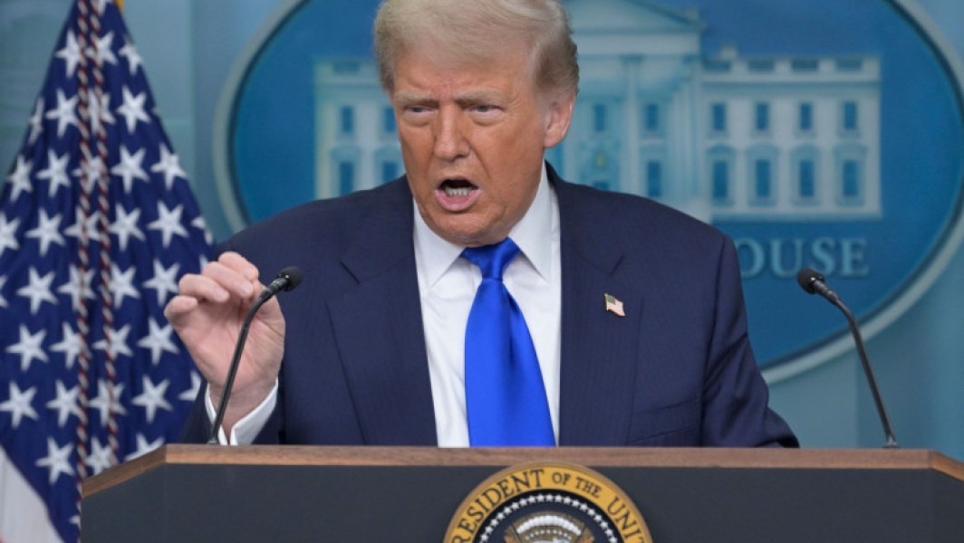 Donald Trump anunță impunerea de taxe vamale de 25% pentru Japonia și Coreea de Sud, de la 1 august