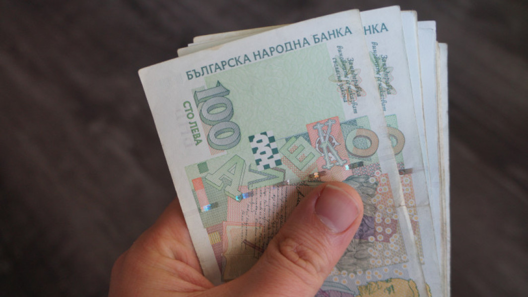 Ultimii paşi pentru intrarea Bulgariei în zona euro: UE a stabilit cursul de schimb al levei
