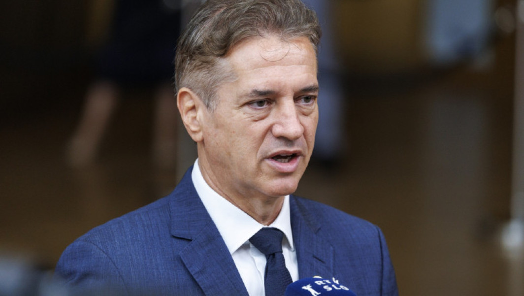 Analiză Uitați de Slovacia și Ungaria. De ce Slovenia ridică problema ieșirii din NATO și ce consecințe ar putea avea acest lucru