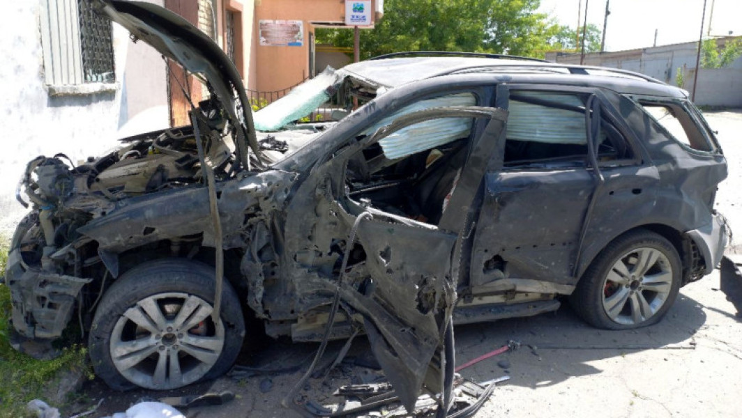 Video Luptători români, răniți în Ucraina în urma unui atac rusesc. Mașina le-a fost lovită de o dronă