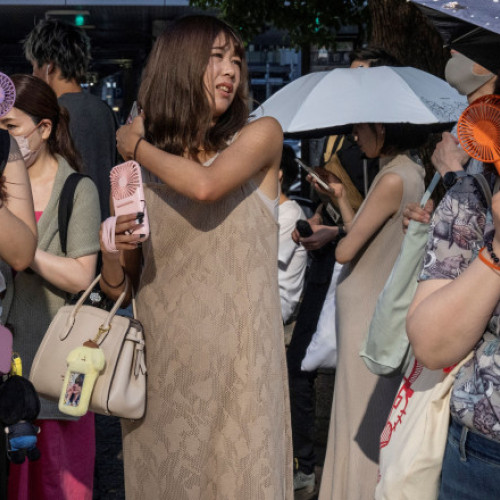 Galerie Foto Japonia a înregistrat cea mai ridicată temperatură din istoria măsurătorilor: s-a dublat numărul oamenilor internați din cauza căldurii