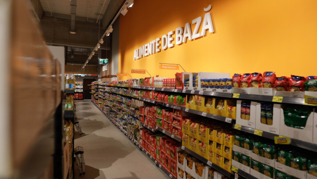 Plafonarea prețurilor la alimente de bază nu va fi prelungită după 30 septembrie