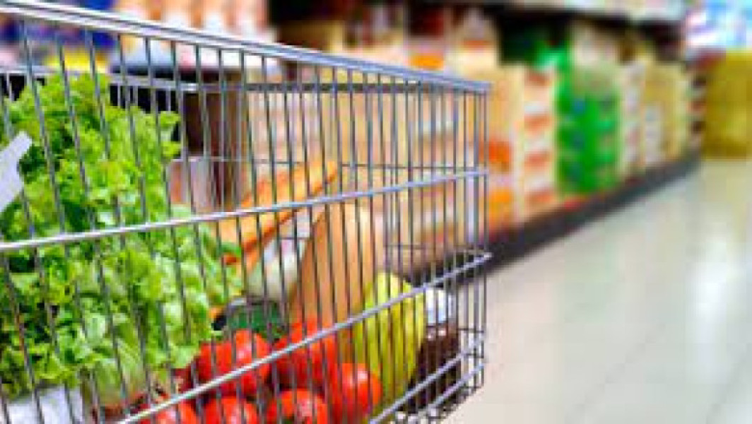 Exclusiv Scoaterea plafonării adaosului la alimentele de bază. Fermierii avertizează că prețurile la raft ar putea crește