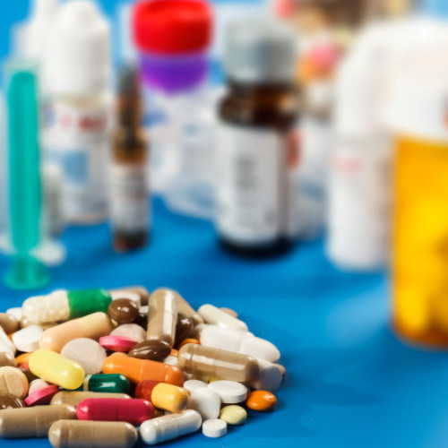 Medicamentele generice ajung pe lista de compensare cu o întârziere de până la 2 ani: „Afectează accesul pacienţilor la tratamente”